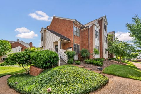 211 Boxmere Pl Nashville TN 37215