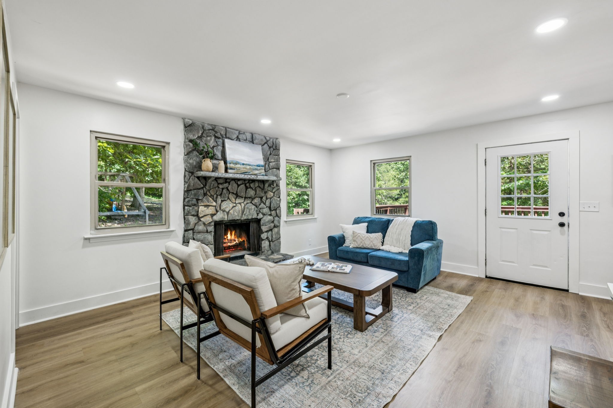 1111 Green Valley Dr