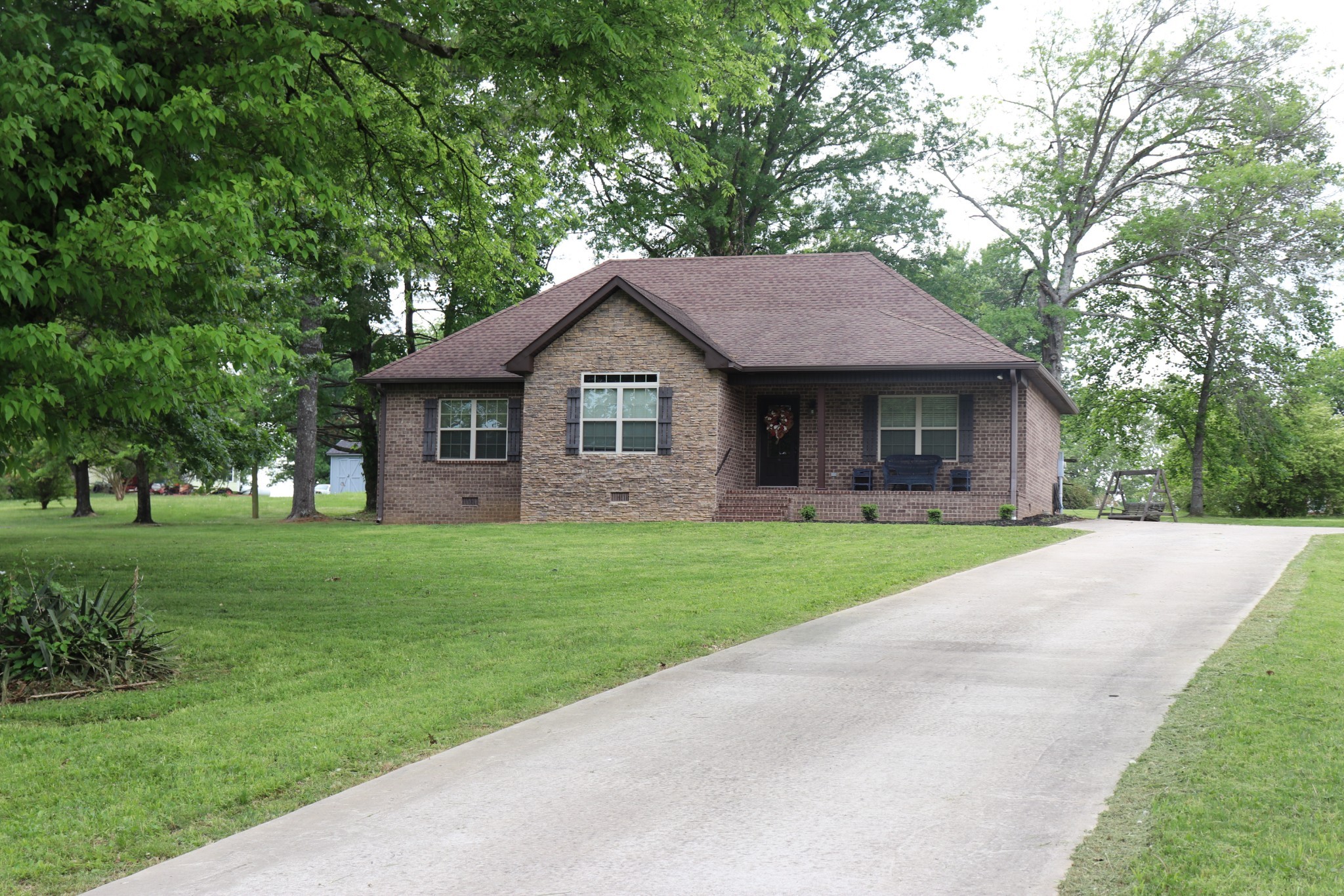130 Lytle Dr