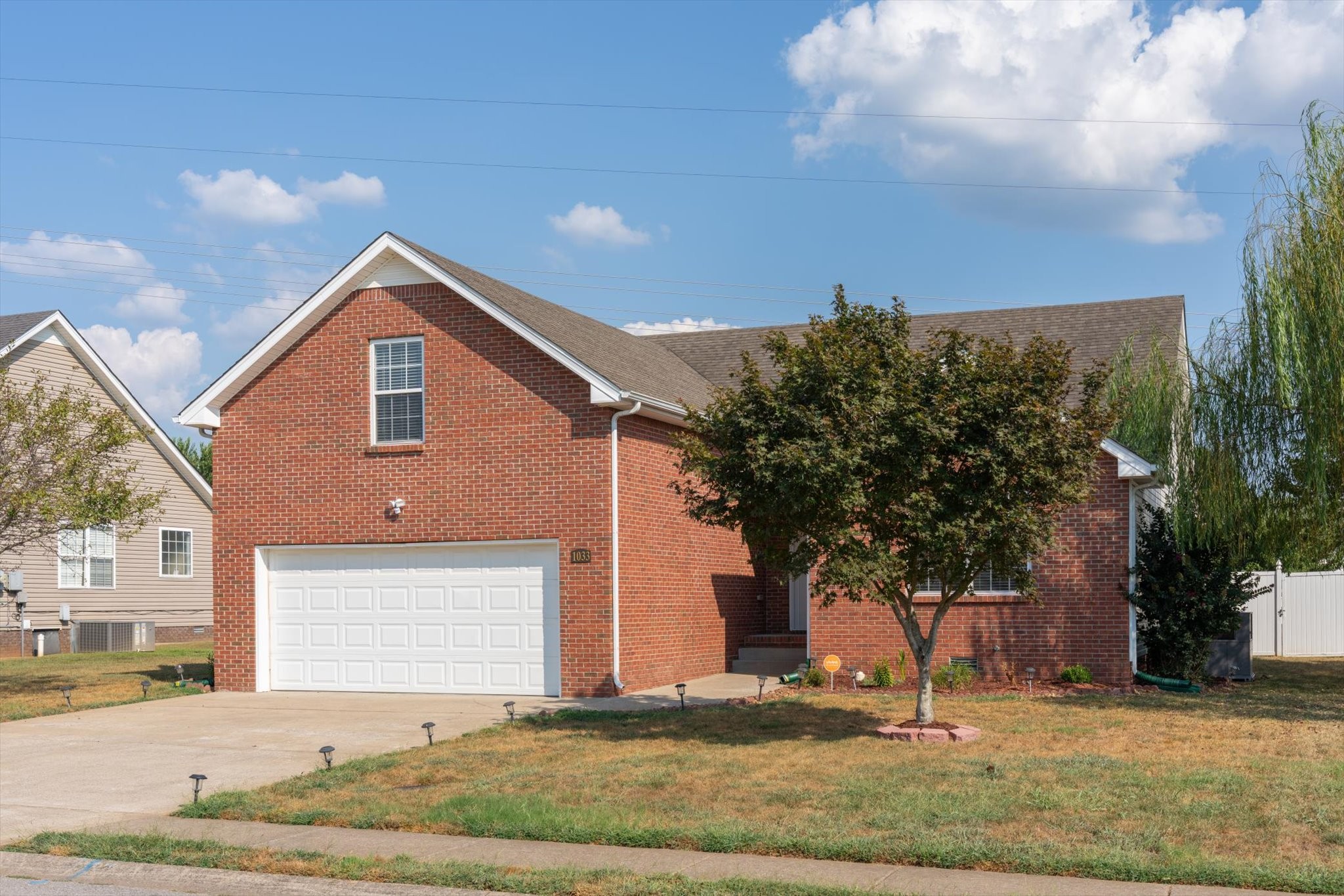 1033 Chardea Dr