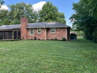 3-bed home for sale in Nashville, TN 37220, 5321 Overton Rd 5321 Overton Rd, Nashville TN 37220 3-bed home, photo 3 of 11
