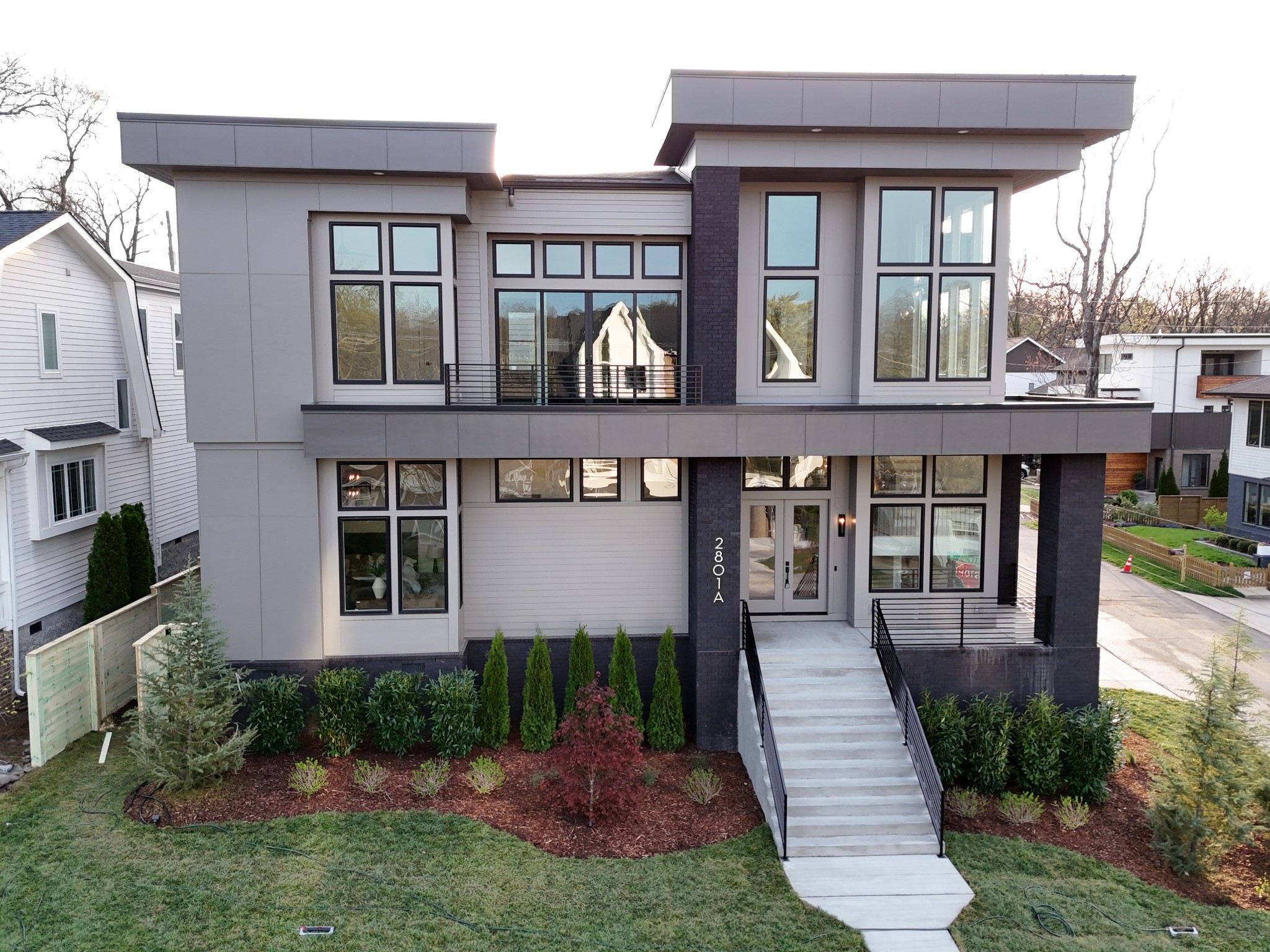 2801A W Kirkwood Ave