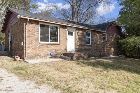 3792 Lunn Dr Nashville TN 37218