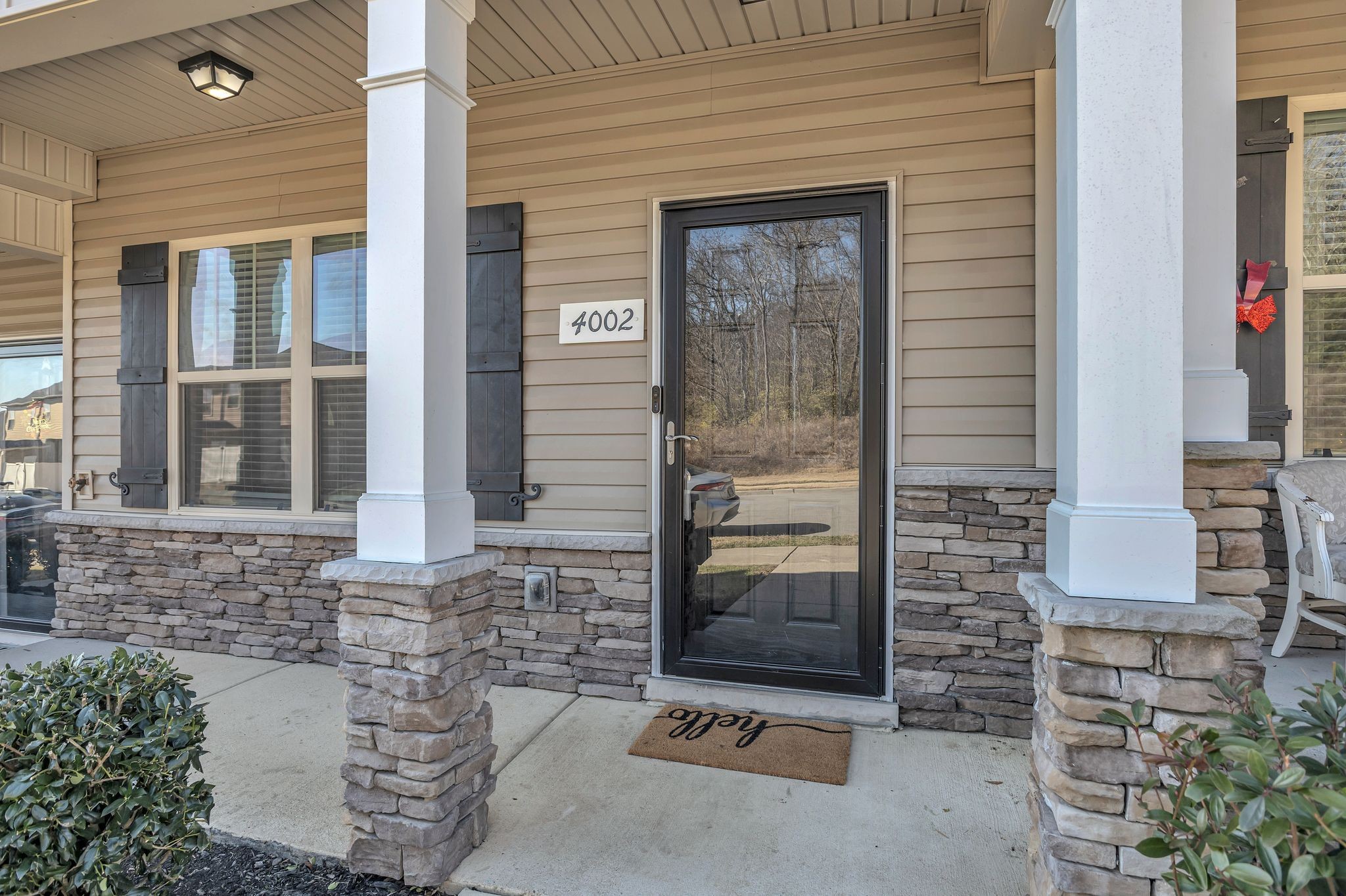 4002 Saddlecreek Way