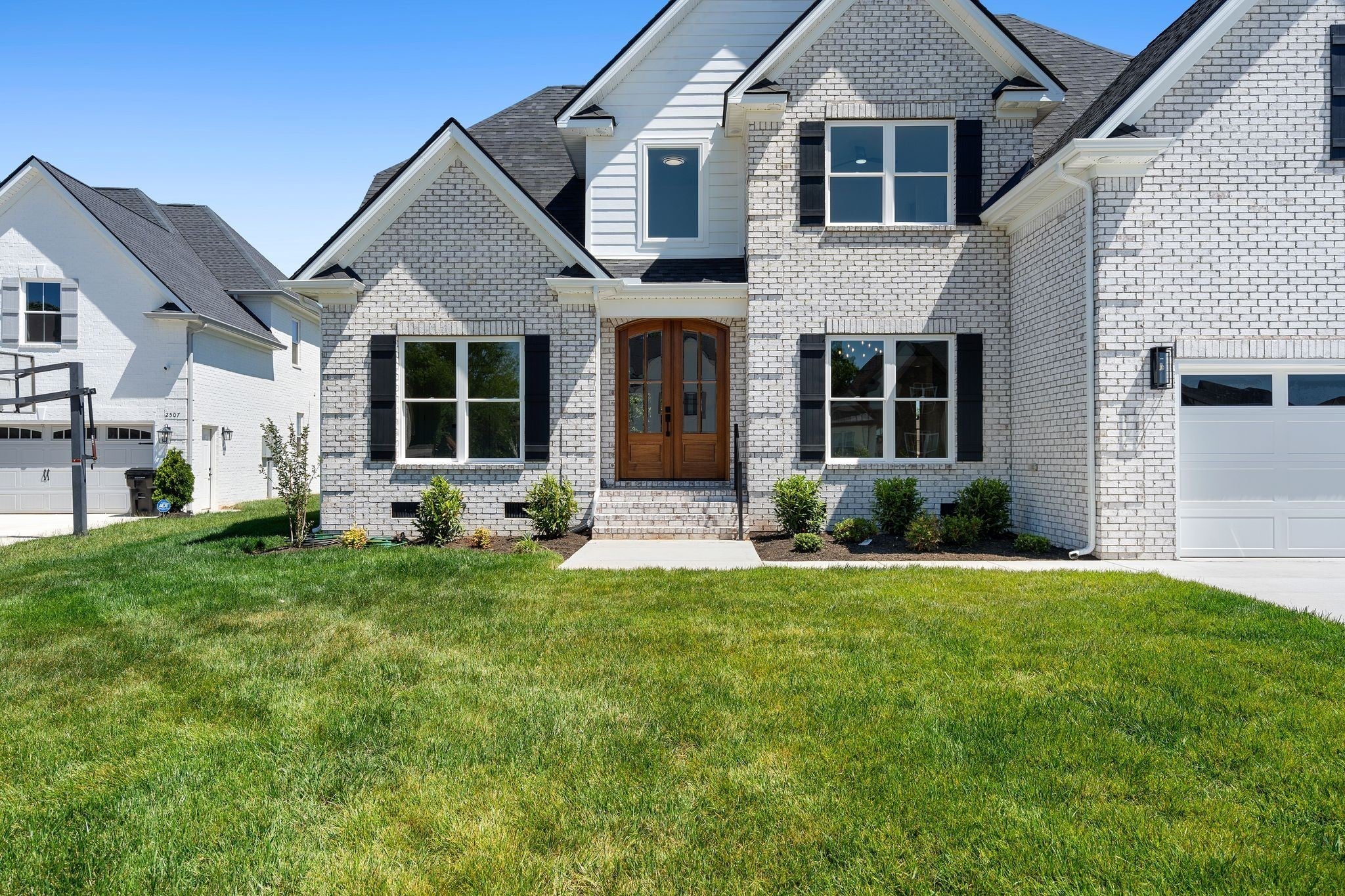 2511 Colleen Dr