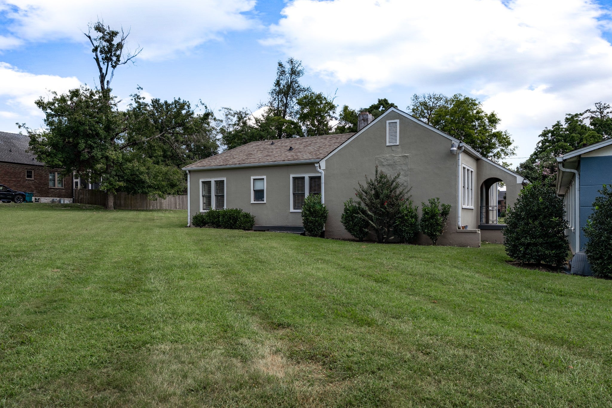 3-bed home for rent in Nashville, TN 37206, 1301b Riverside Dr 1301b Riverside Dr, Nashville TN 37206 3-bed home, photo 1 of 28