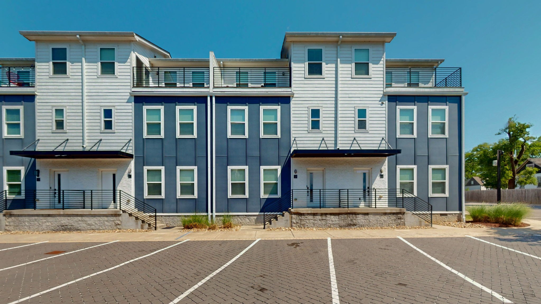 110 Duke St 21