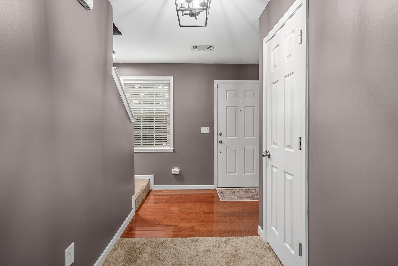 1200 Scarcroft Ln