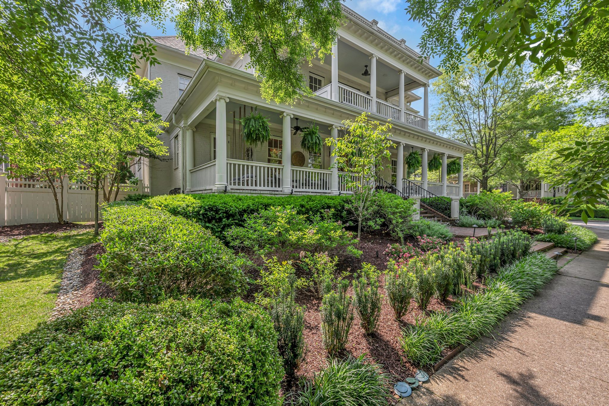 622 Stonewater Blvd
