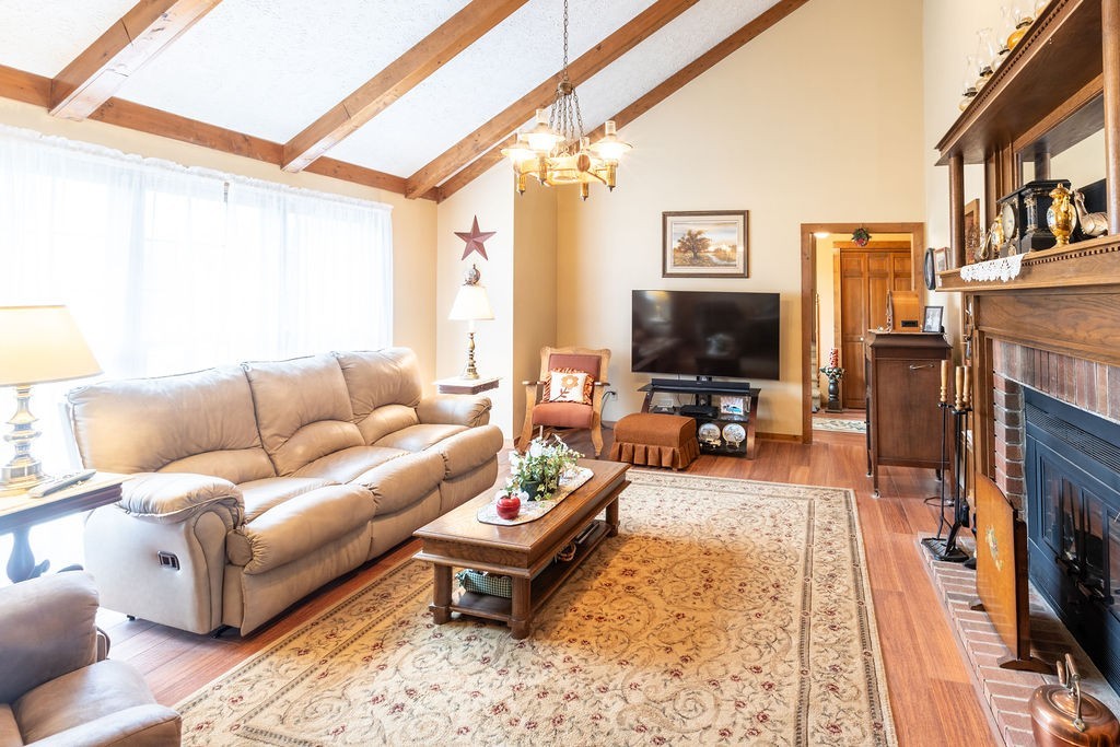 1041 Sandy Valley Rd