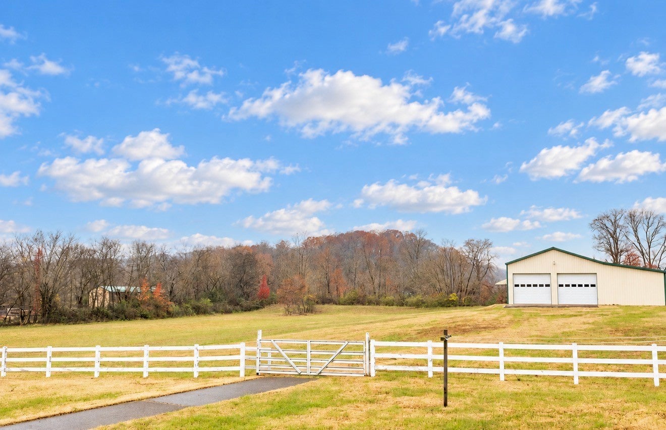 1041 Sandy Valley Rd