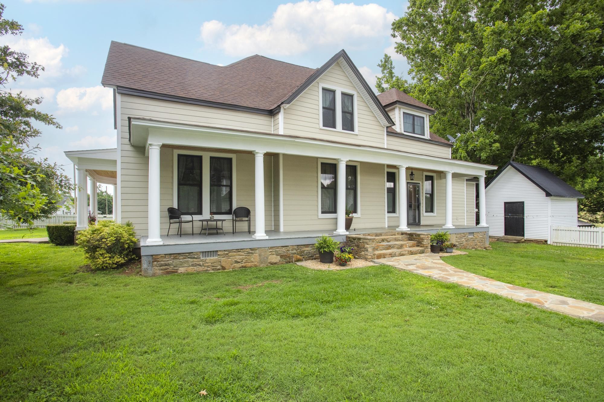 192 Webster Rd