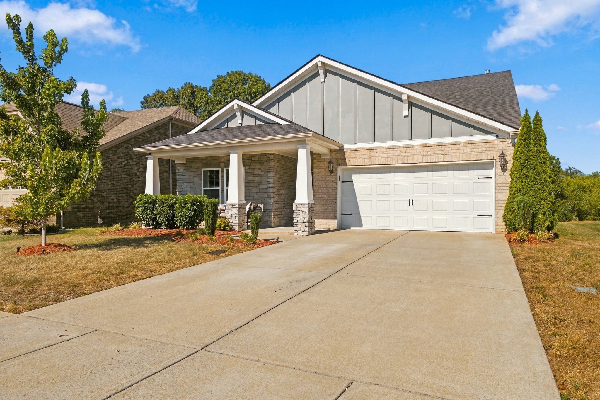 455 Fall Creek Cir