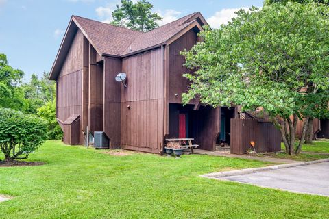 13 Hickory Ct Antioch TN 37013