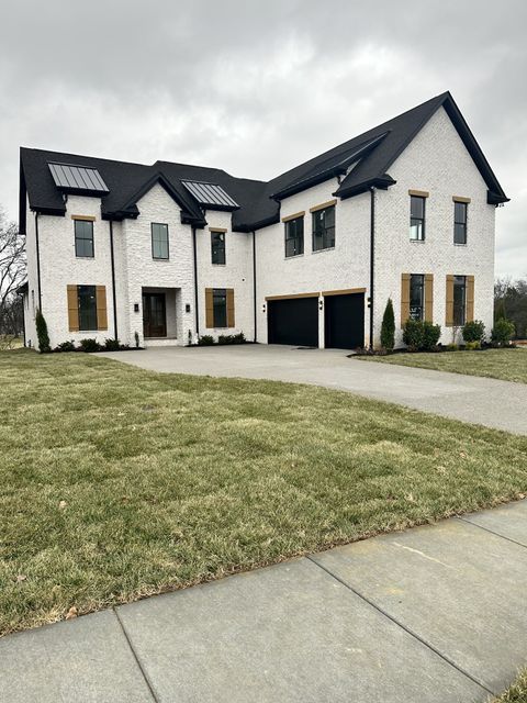 225 Bellsford Rd Gallatin TN 37066