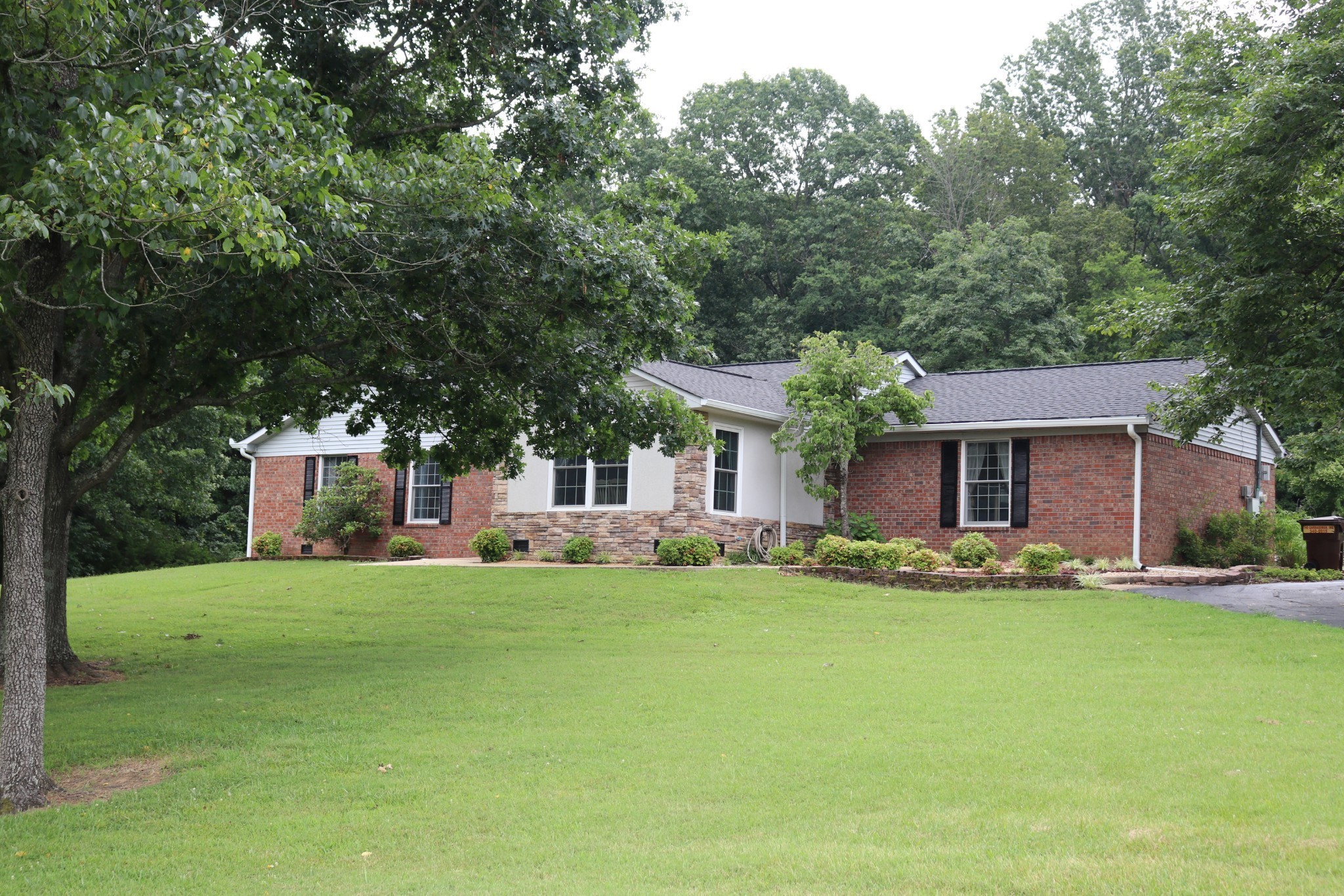 2079 Rock Springs Rd