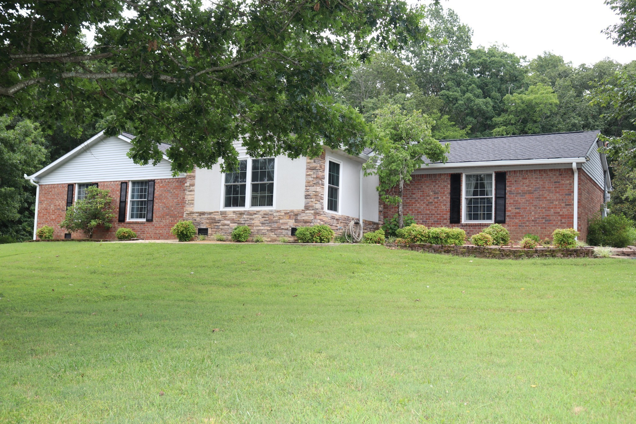 2079 Rock Springs Rd
