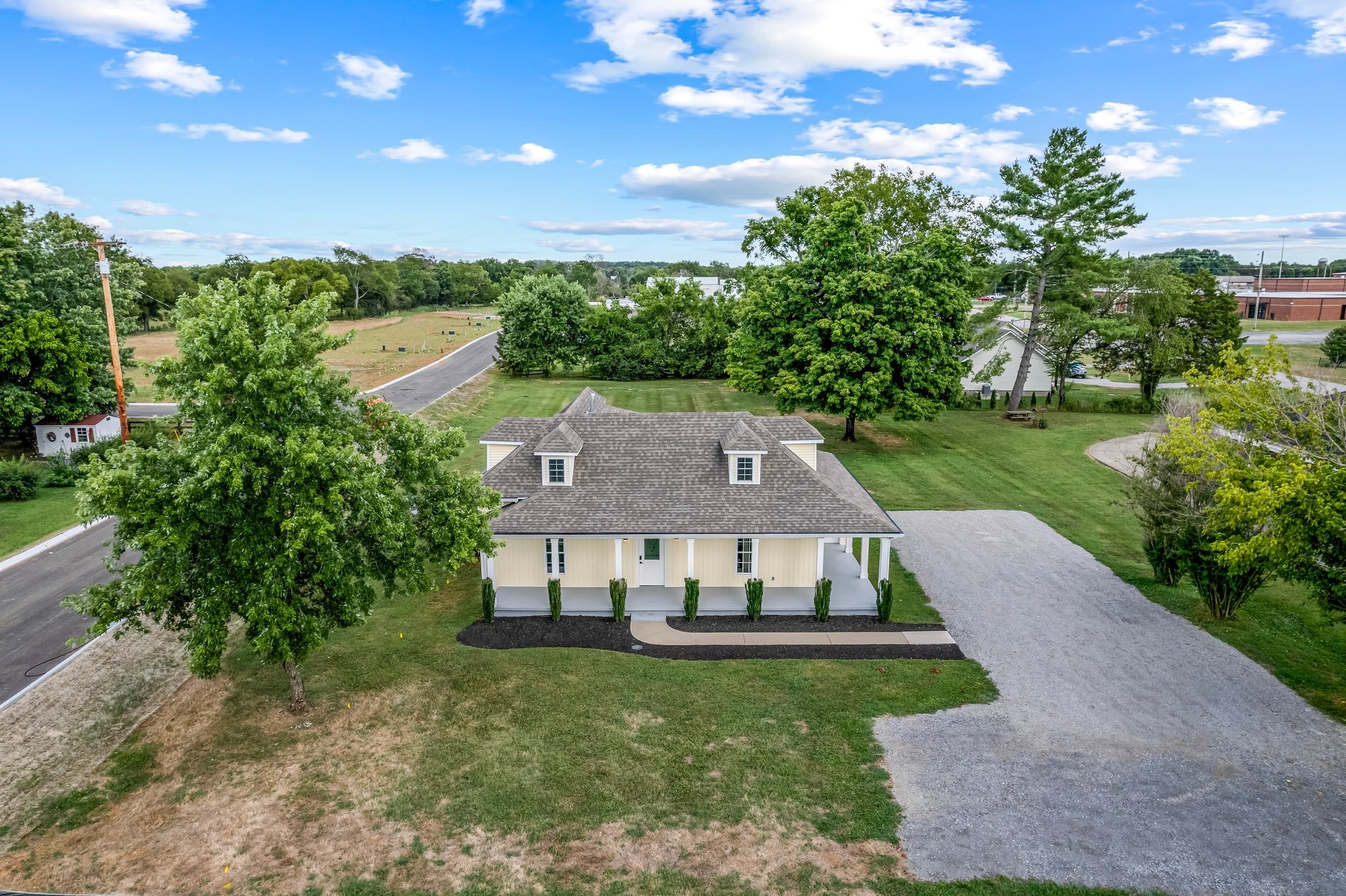 406 N Horton Pkwy
