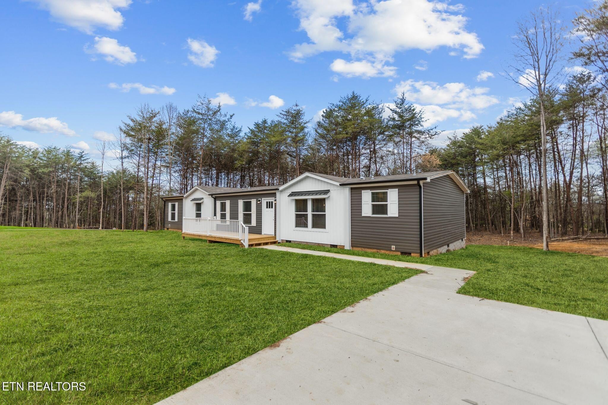569 County Road 784A