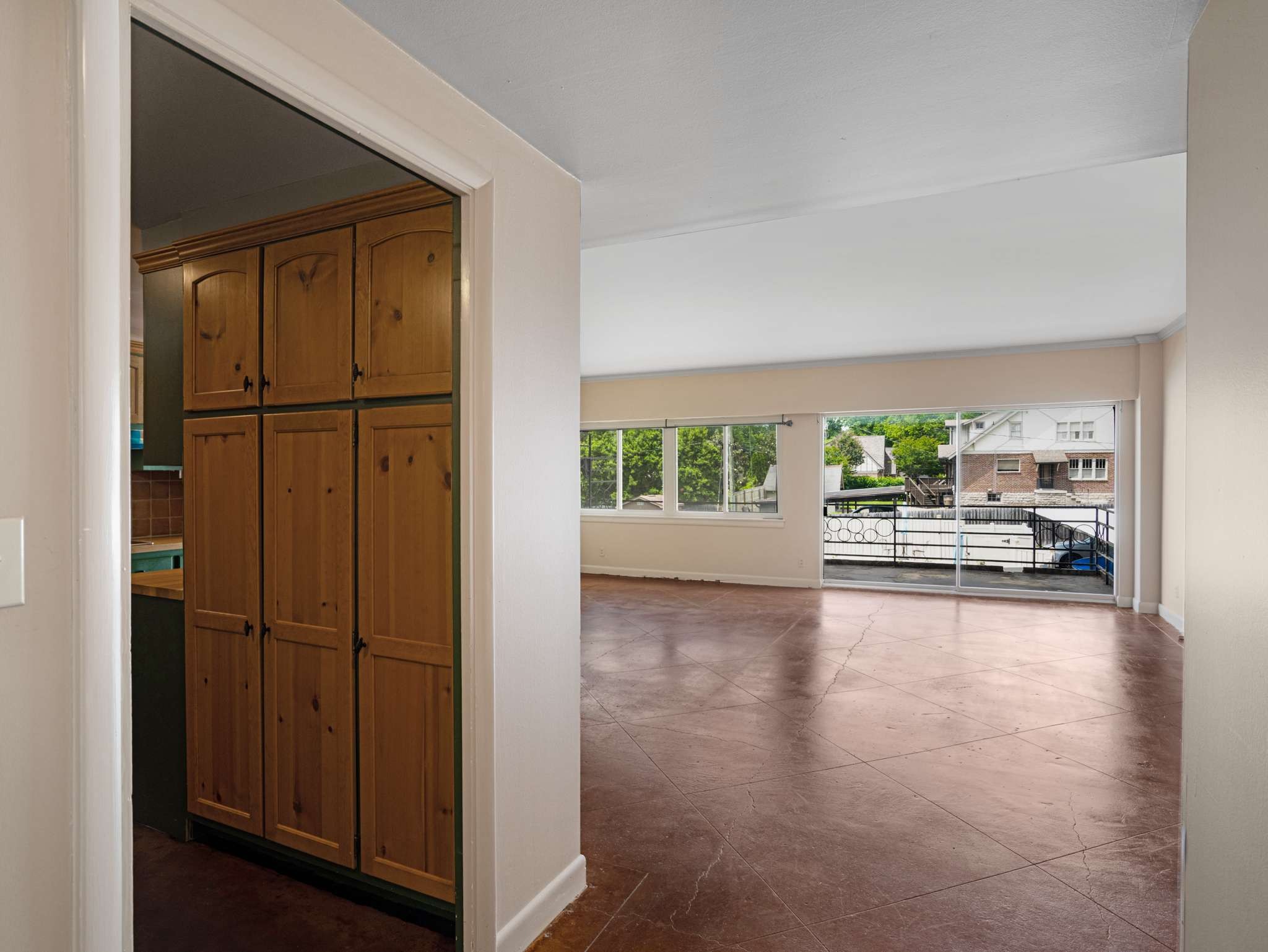 4200 West End Ave 203