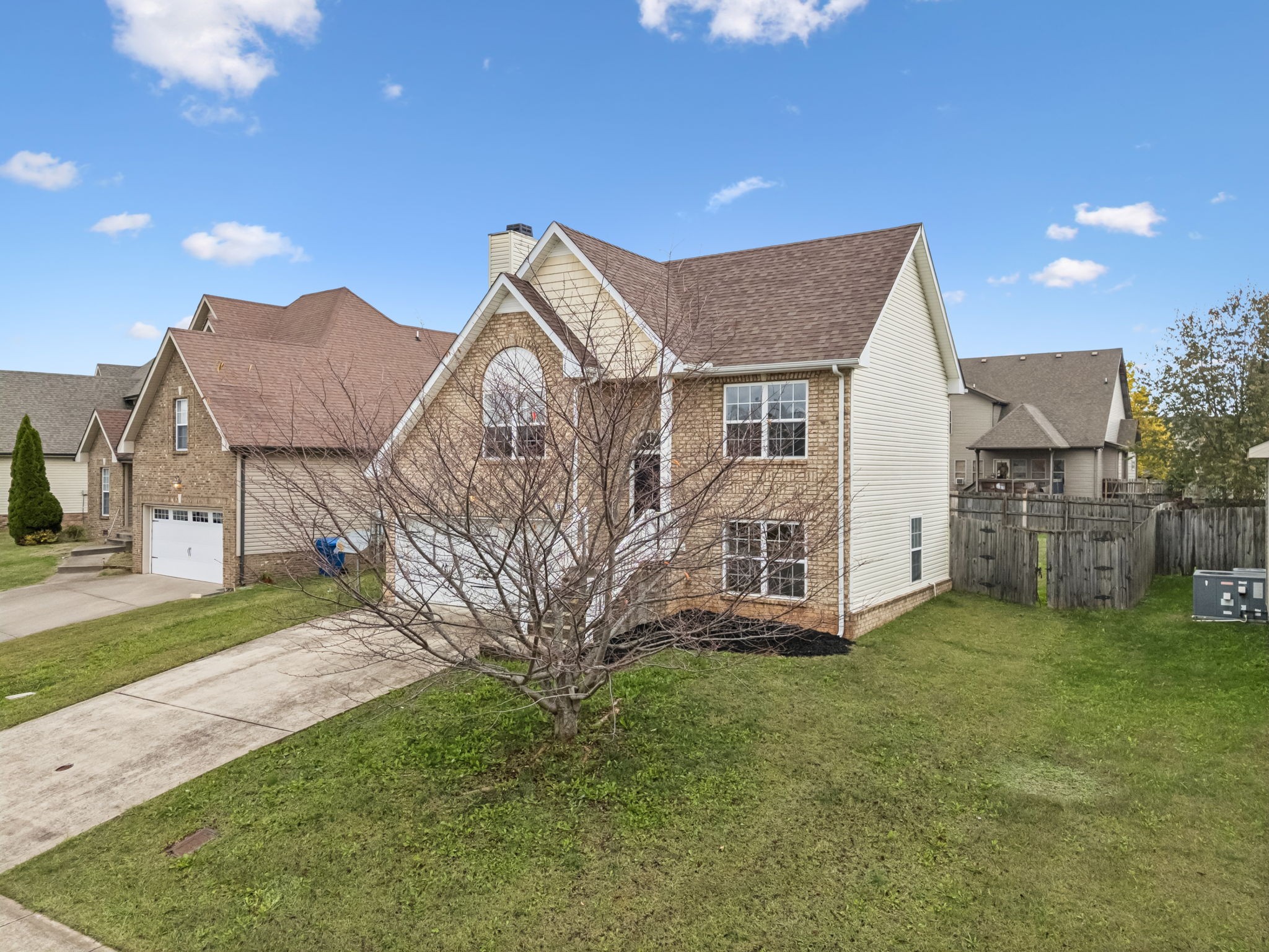 3337 Franklin Meadows Way