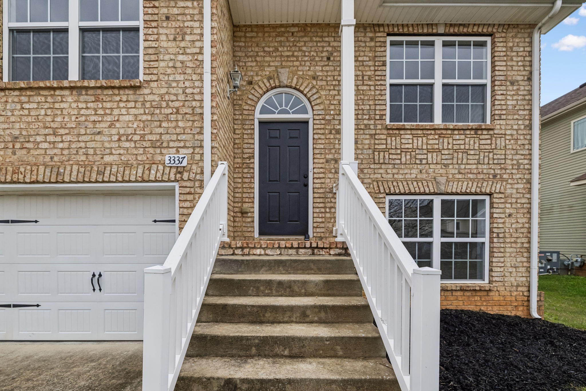 3337 Franklin Meadows Way