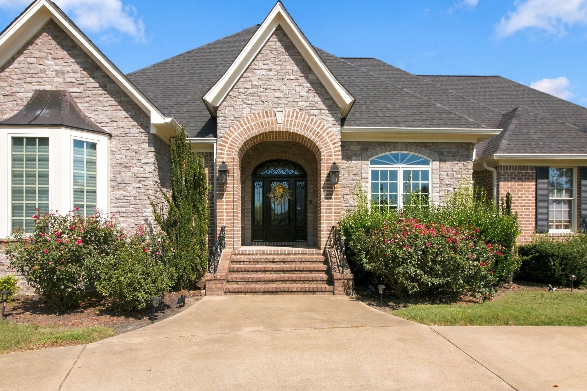 110 Fieldstone Dr