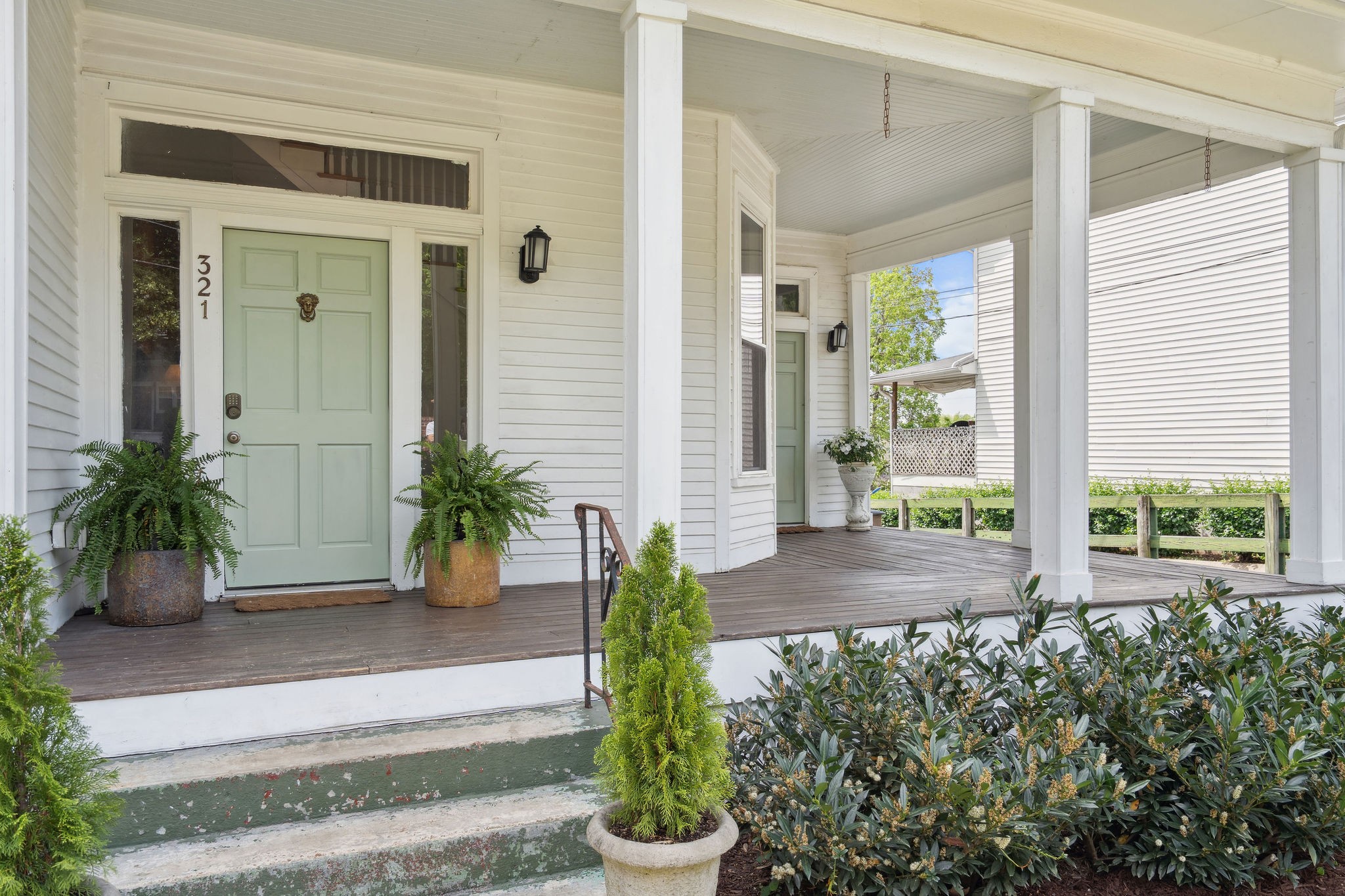 321 Elberta St