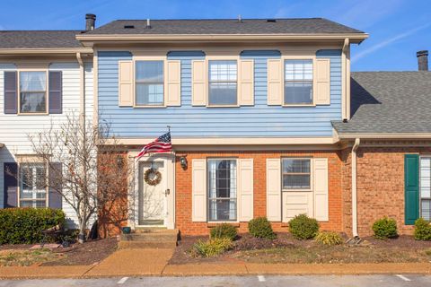 911 Brentwood Pt Brentwood TN 37027