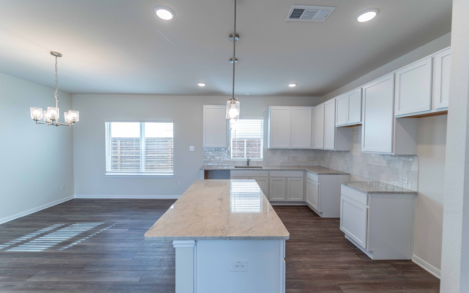 5142 Stonesbattle Parkway