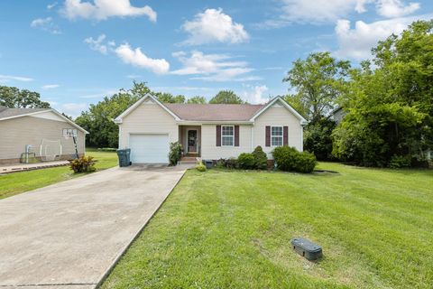 1406 Wrightford Dr Lebanon TN 37087