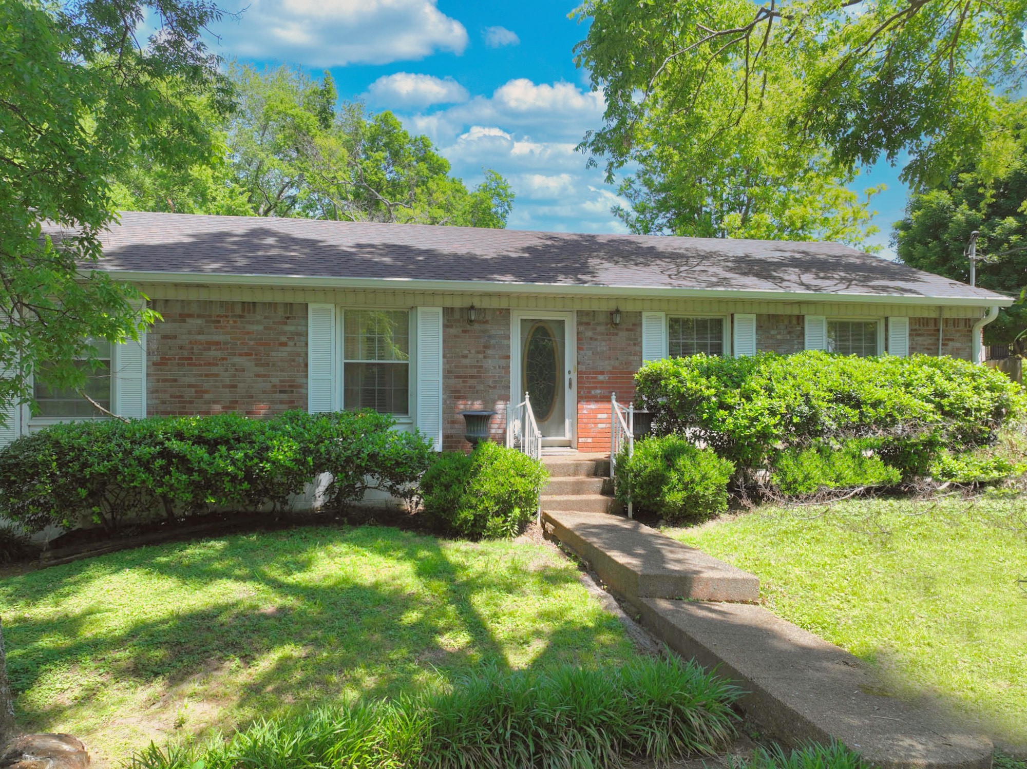 352 Blackman Rd