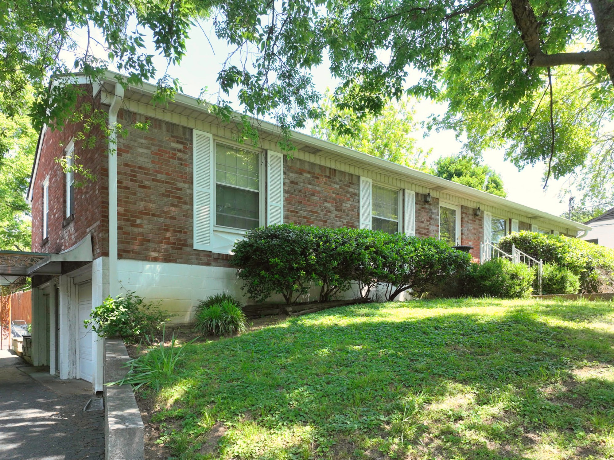 352 Blackman Rd