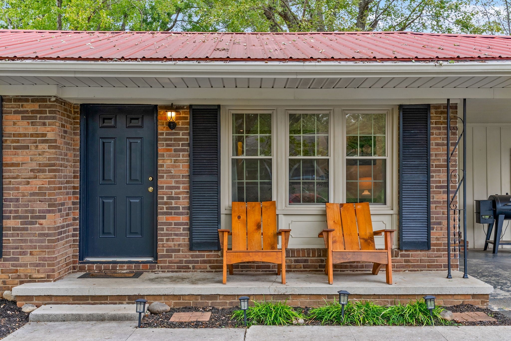 426 Colonial Ter