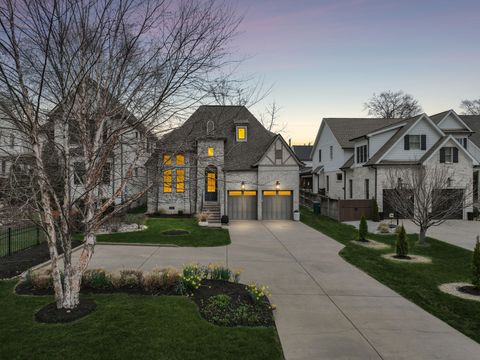 1110A Biltmore Dr Nashville TN 37204