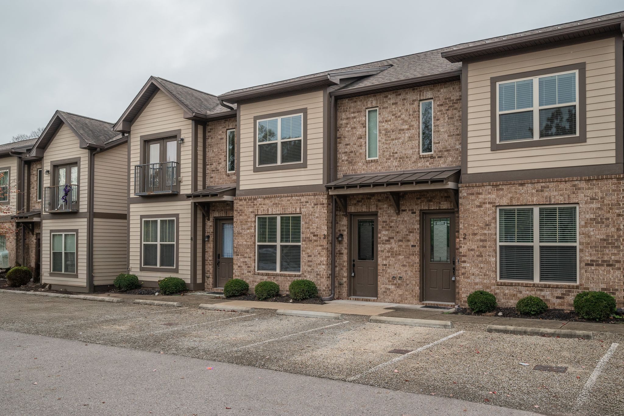 1106 Stratford Ave 3