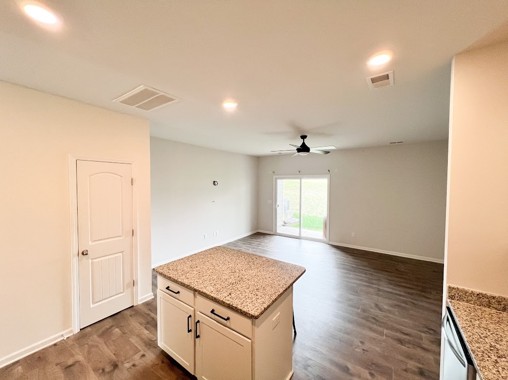 1036 Woodbridge Blvd