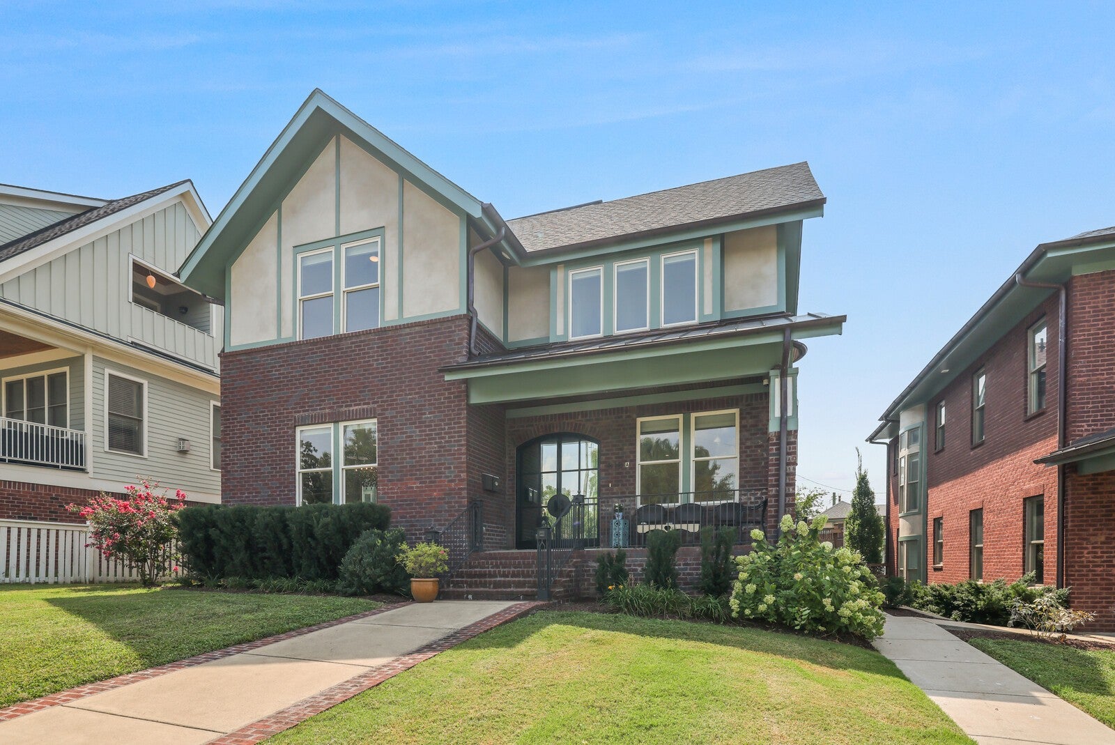 818 Shelby Ave A