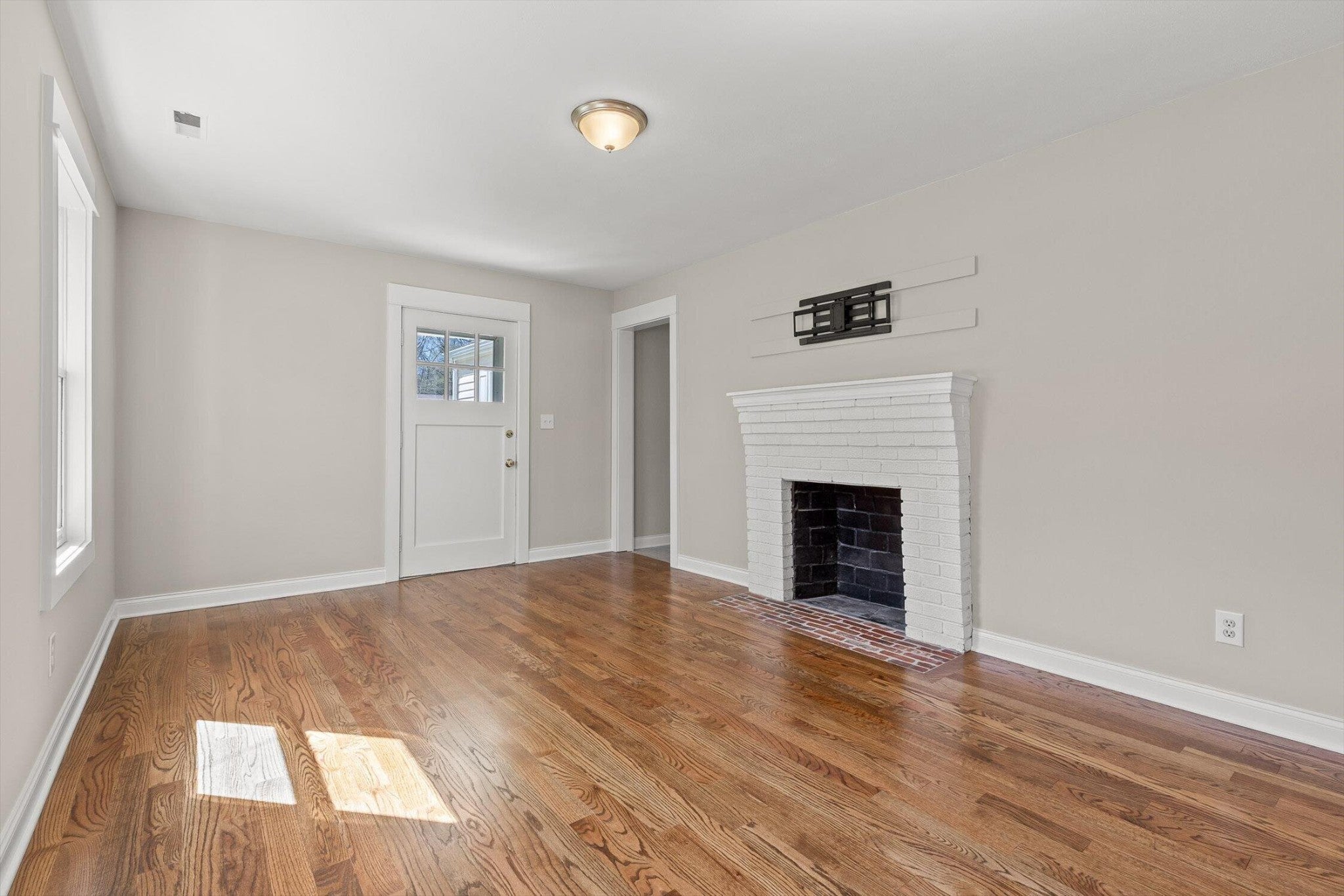 1529 Springvale Road