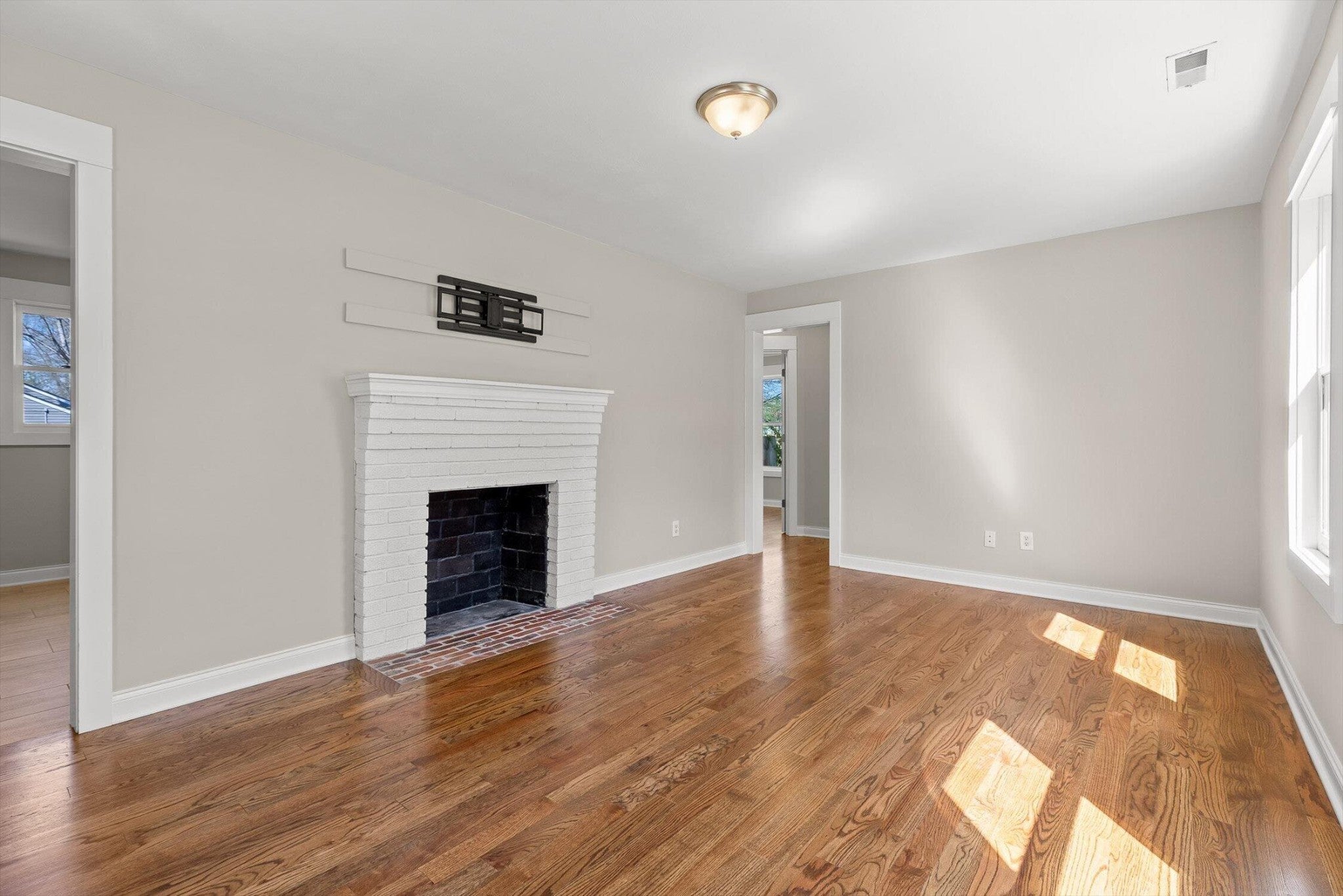1529 Springvale Road