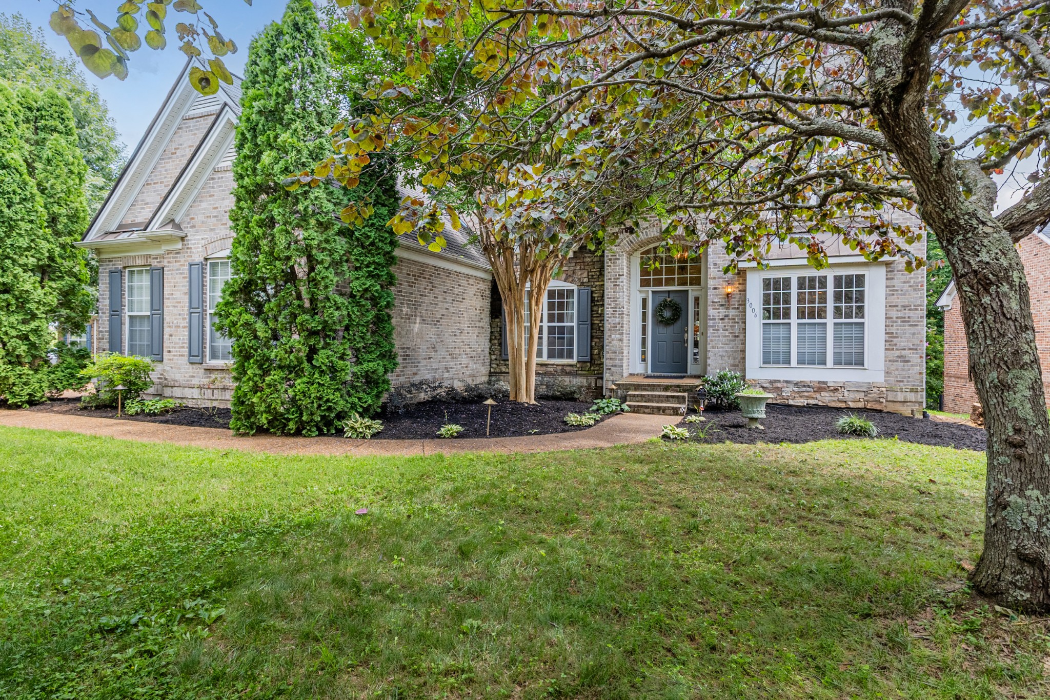 3006 Coral Bell Ln