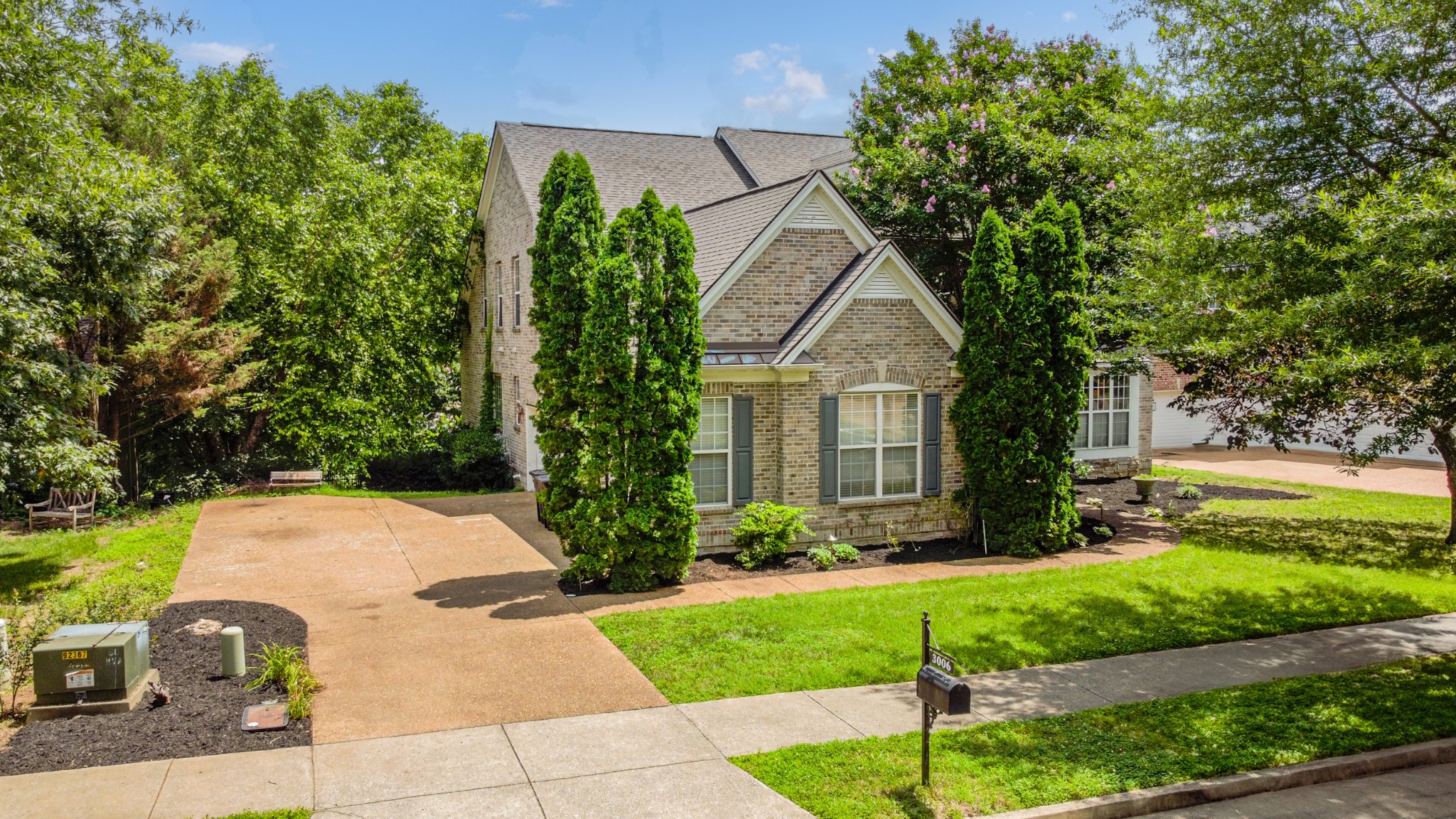 3006 Coral Bell Ln