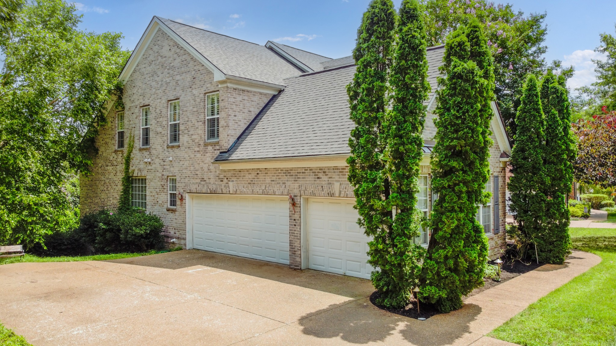 3006 Coral Bell Ln