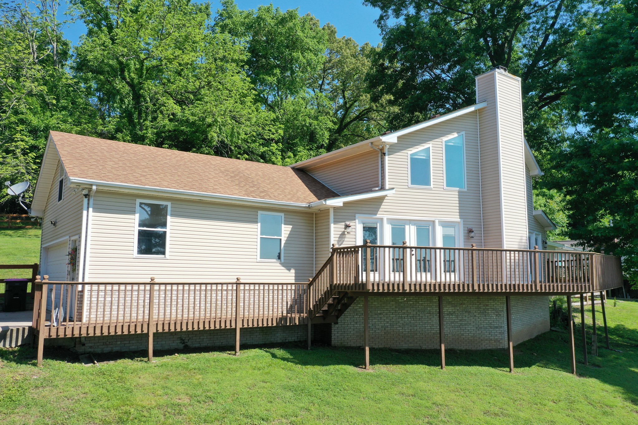 1176 Seven Mile Ferry Rd N