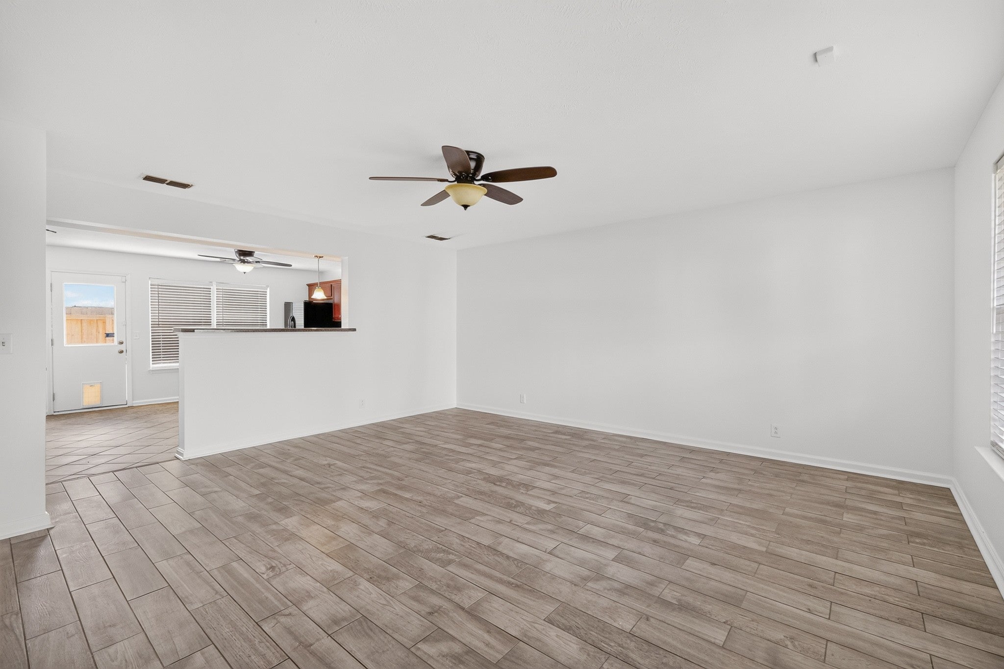 407 Arapaho Dr