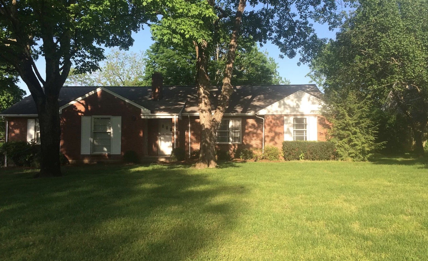 4306 Lealand Ln