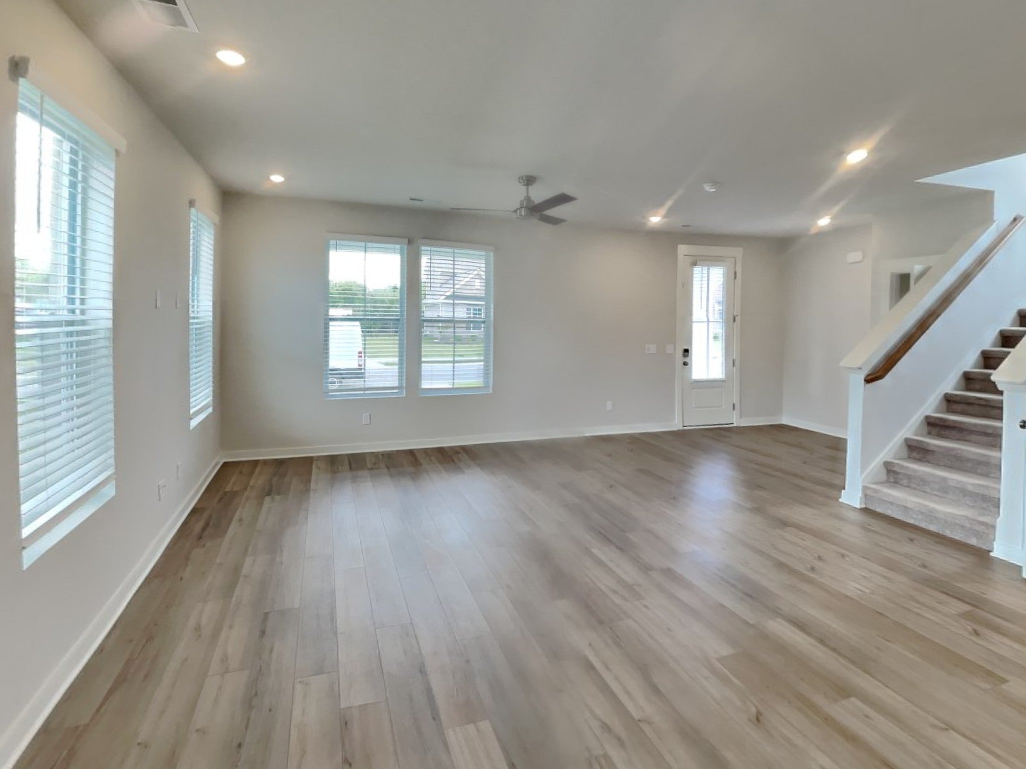 359 Park Glen Dr
