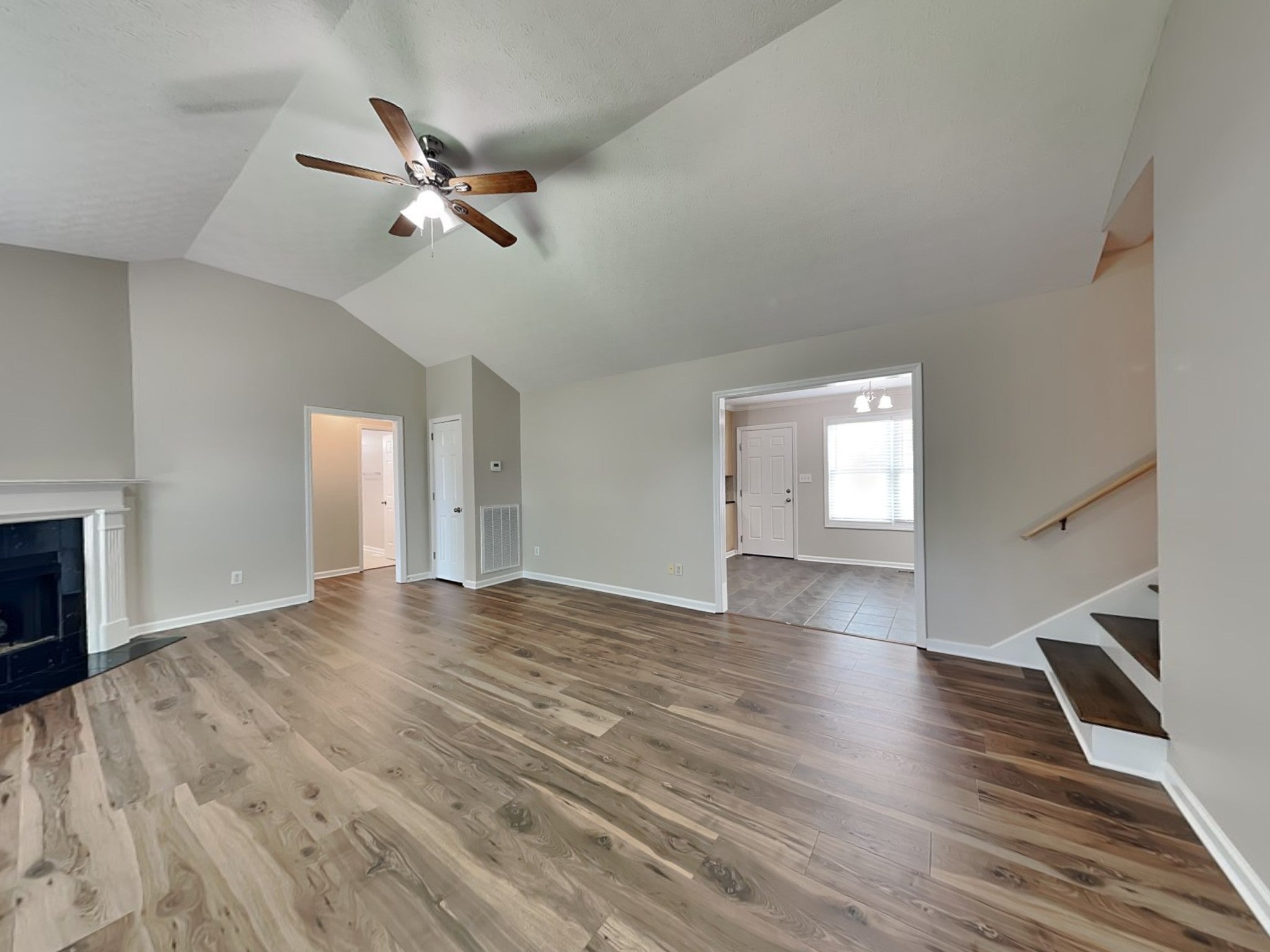 576 Deer Path