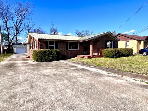 715 Hunt St Winchester TN 37398