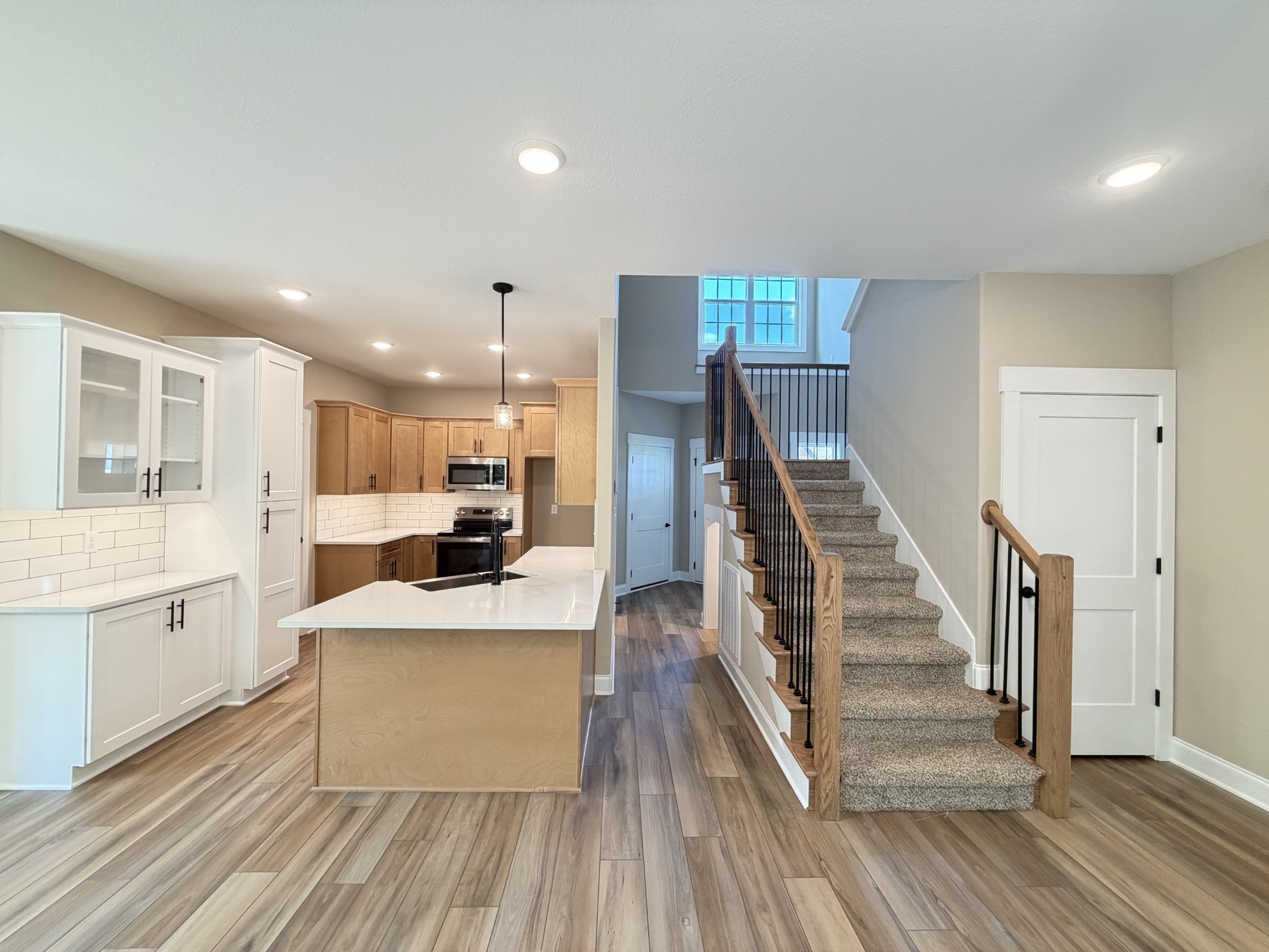 120 Hummingbird Way
